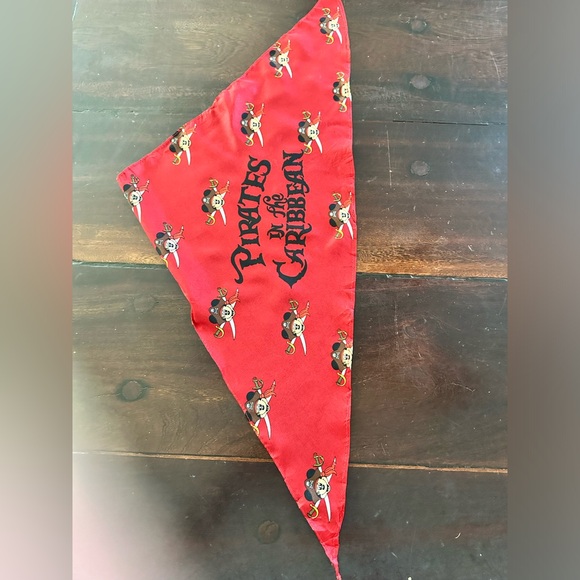 Disney Cruise Pirates of Caribbean Bandana - Picture 2 of 4